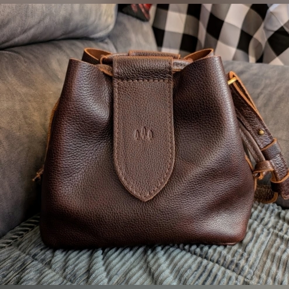 Portland Leather Small Firefly in Coldbrew NWT